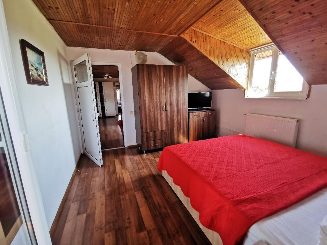 Apartmán Casa Carla-Maria Deva Exteriér fotografie